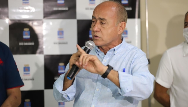 Bocalom afirma que Prefeitura irá à Justiça para reaver recursos repassados para as empresas de ônibus